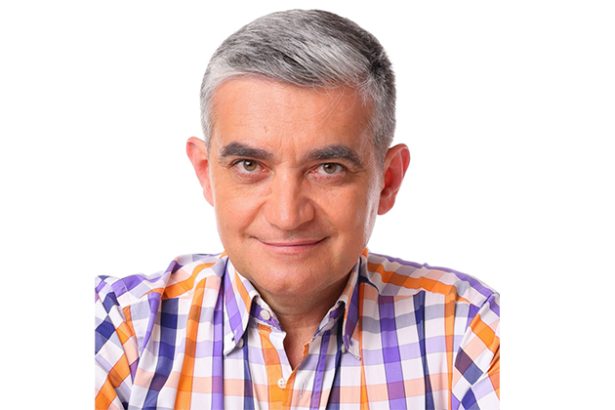 surse perchezitii dna acasa la primarul din sinaia vlad oprea este proprietarul unui castel in franta 679096c75dc44