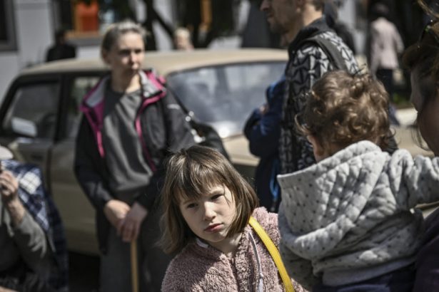 ucraina a ordonat evacuarea de urgenta a copiilor din 16 localitati din regiunea harkov 67926ffcafdb0