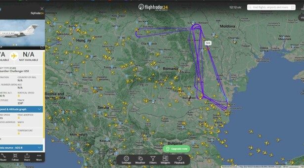 un avion misterios ar fi decolat de la mihail kogalniceanu si patruleaza repetitiv pe cerul romaniei 6789254106460