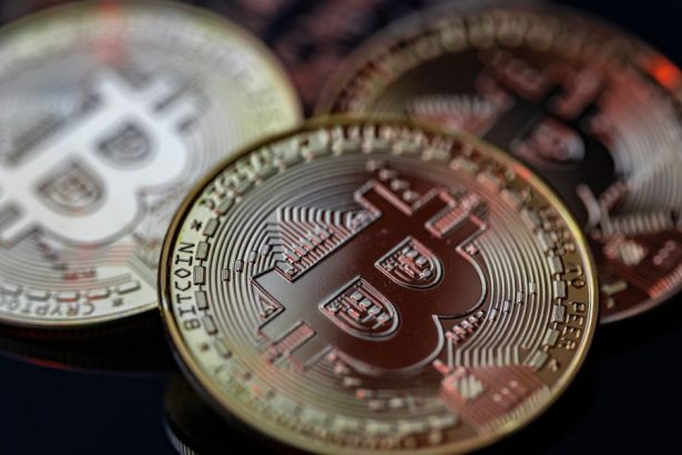 un barbat a aruncat din greseala la gunoi bitcoini in valoare de 710 milioane de euro si nu mai poate sa i recupereze 67837b4c316c0