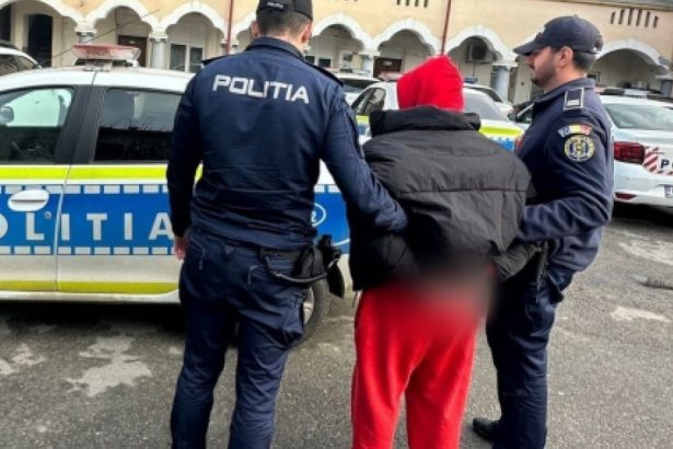 un barbat urmarit international a fost prins de politisti in craiova cu ajutorul aplicatiei e dac era cautat pentru trafic de migranti 67921123b10b2
