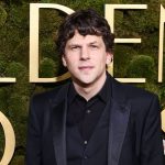 un celebru actor american nominalizat la oscar a vizitat timisoara ce i a spus copilului sau dupa vacanta in romania locul unde a pornit revolutia impotriva lui ceausescu 6798fbded362d
