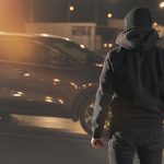 Hoț prins de polițiști în Năvodari pentru spargerea autoturismelor: Bănuit de nouă infracțiuni într-o lună 2 un hot care spargea autoturisme in navodari prins de politisti este banuit de noua infractiuni intr o luna 678f5a5dce9e1