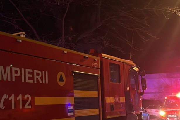 un incendiu a izbucnit la nivelul unui balcon al unui bloc din tomis iii 677478dcb8362