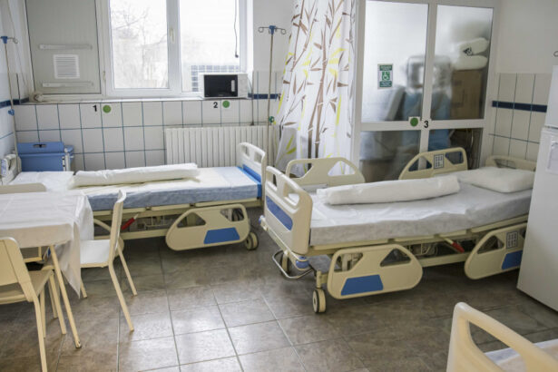 un infirmier care a violat patru paciente la un spital de psihiatrie a fost condamnat la 18 ani de inchisoare 677916c3ae050
