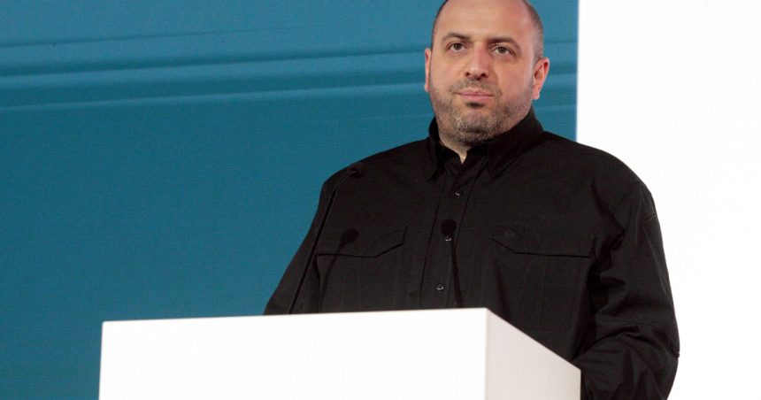 Scandal de corupție la cel mai înalt nivel la Kiev. Ministrul Apărării este implicat într-un dosar penal. 1 un nou scandal de coruptie la cel mai inalt nivel la kiev ministrul apararii este vizat de un dosar penal 679a360ce158f