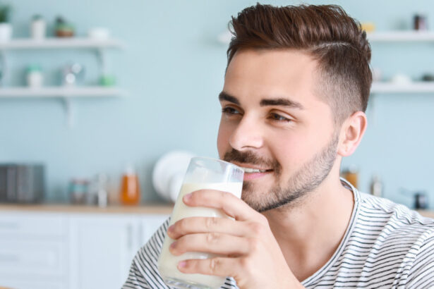 un pahar mare cu lapte baut in fiecare zi poate reduce riscul de cancer intestinal cu o cincime potrivit unui studiu 677e5fb0ba7d3