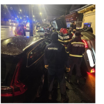 un sofer a fost la un pas de moarte dupa ce a intrat in 4 masini parcate si s a oprit intr un perete a refuzat testarea drugtest si cu aparatul etilotest 67949955c15da