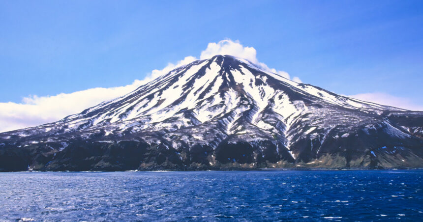 Un „vulcan misterios” care a devastat lumea la finalul Micii ere glaciare a fost identificat; erupția sa a dus la răcirea climei Pământului. 1 un vulcan misterios care a devastat lumea la finalul micii ere glaciare a fost identificat eruptia sa a racit clima pamantului 677b64c5cacf8