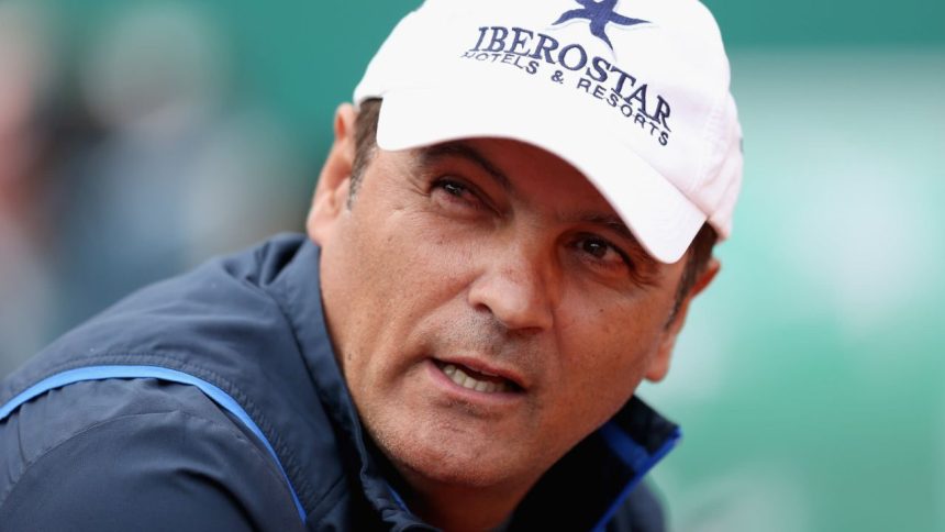 Unchiul lui Nadal amplifică polemica în legătură cu accidentarea lui Djokovic: „Înțeleg supărarea celor care l-au huiduit...“ 1 unchiul lui nadal pune gaz pe foc in cazul accidentarii lui djokovic inteleg supararea celor care l au huiduit 6798888cd99d2