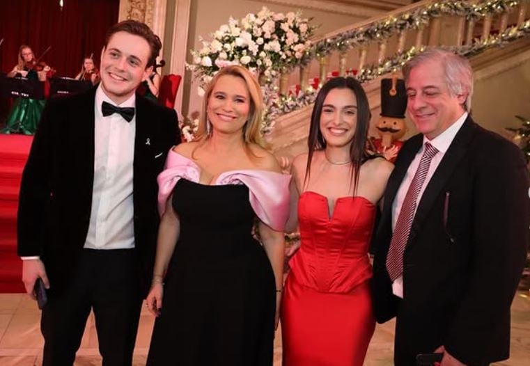 Vedeta pentru care Aris Eram are o slăbiciune. Fiul Andreei Esca a recunoscut public: „Trebuie să fiu sincer până la capăt” 1 vedeta pentru care aris eram are o slabiciune fiul andreei esca a recunoscut public trebuie insa sa fiu sincer pana la capat 6777f4b99f360