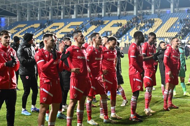 veste buna pentru dinamo cainii rosii l au convins pe jucatorul dorit de rapid 6782dd0bd576d