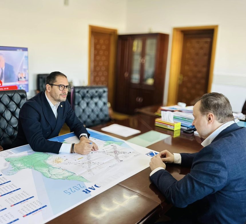 Viceprimarul Răsăuțeanu anunță modernizarea unui pasaj suprateran din centrul Constanței, finanțată din fonduri europene, fără contribuția Primăriei. 1 viceprimarul rasauteanu anunta modernizarea unui pasaj suprateran din mijlocul constantei pe fonduri europene fara contributie din partea primariei 679b6d10ee8f9