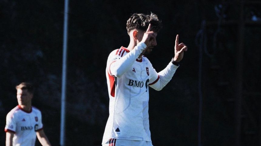 Atacantul român cu meciuri în Premier League și La Liga debutează cu gol din lovitură liberă pentru echipa din MLS! 1 video atacantul roman cu meciuri in premier league si la liga debut cu gol din lovitura libera pentru echipa din mls 679c808eb7873