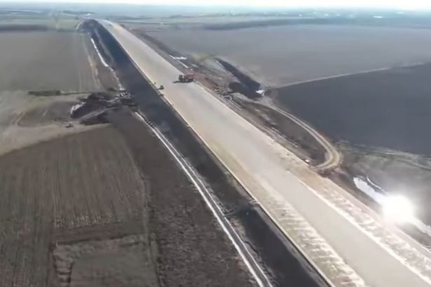 video au reinceput lucrarile la tronsonul 4 al drumului expres craiova pitesti care este termenul pentru finalizarea acestora 679a4ac529e98
