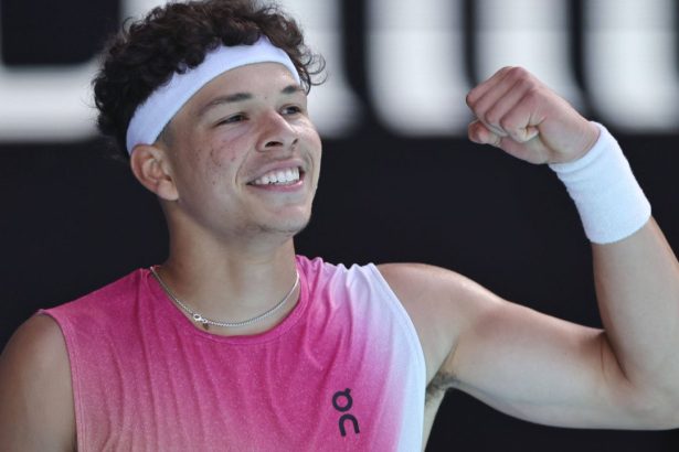 video australian open 2025 e o gluma cu persoane de culoare semifinalistul ben shelton i a criticat pe australieni pentru remarcile deplasa 6791ff7ce256a