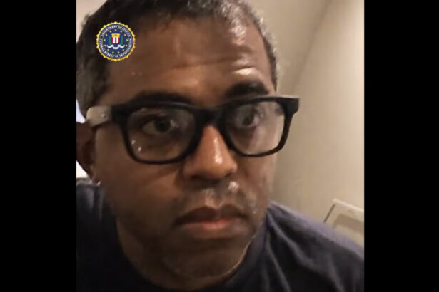 video autorul atacului din new orleans a fost cu cateva luni inainte la locul faptei si a filmat cu o camera ascunsa in ochelari fbi 677bd54402b21