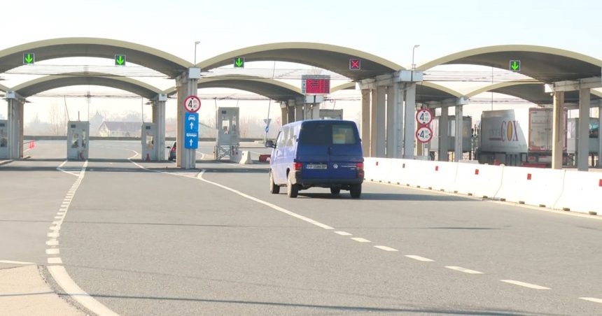 Bulgaria, supermarketul preferat al românilor din sudul țării. Cinci mii de mașini trec zilnic „Podul Prieteniei” pentru prețurile mici. 1 video bulgaria supermarketul preferat al romanilor din sudul tarii cinci mii de masini trec zilnic podul prieteniei pentru preturile mici 67924d1799bad