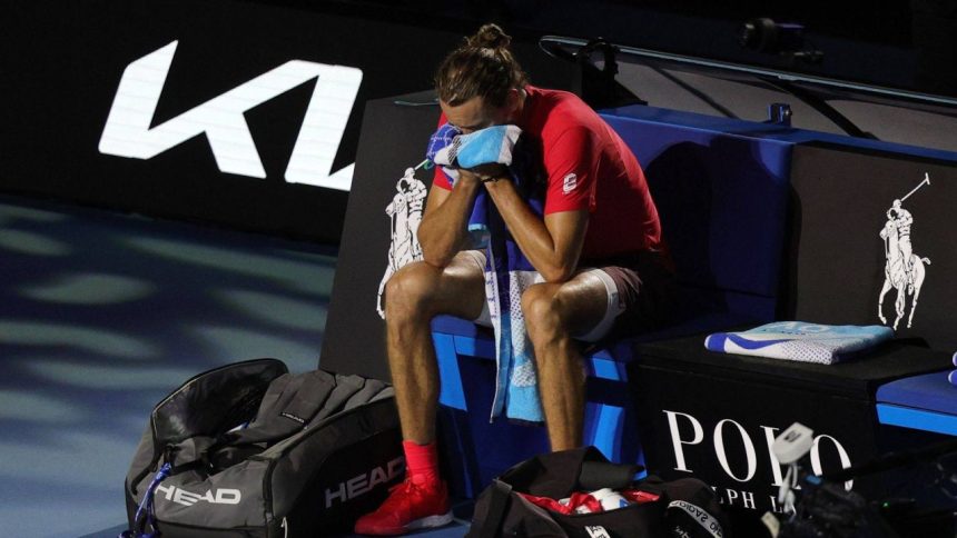 video ce a tipat spectatoarea care i a intrerupt lui zverev discursul din ceremonia finalei australian open 2025 67963a0f7bff6