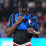 video exclusiv fotbalistul facut zob in timpul finalei supercupei italiei si praf dupa meci ac milan inter milano a fost 3 2 dupa 0 2 677ce01762551