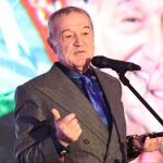 video gigi becali este indragostit jucatorul care l a impresionat pe patronul de la fcsb 67892adee582a