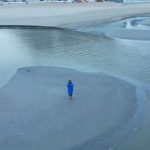 video imagini spectaculoase in statiunea mamaia apa marii s a retras si au aparut insule mici de nisip explicatia specialistilor 67926c62d4fc9