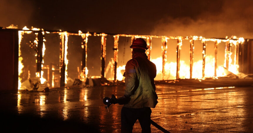 video marturia unei actrite romance din hollywood in mijlocul incendiului situatia este oribila elicopterele trec din 2 3 minute pe cer 677fca5f68227