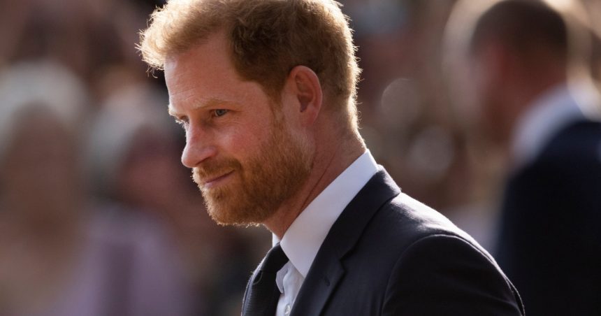 video o victorie monumentala printul harry a primit o suma uriasa de la tabloidul the sun dupa un acord incheiat cu trustul lui murdoch 67916bba159aa