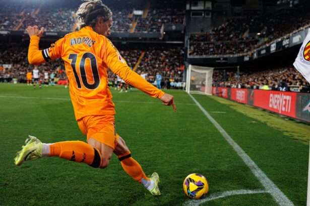 video real madrid n a stat la discutii in cupa spaniei cu adversara din liga a patra scor mare luka modric a marcat din nou 677cce9e34c5b