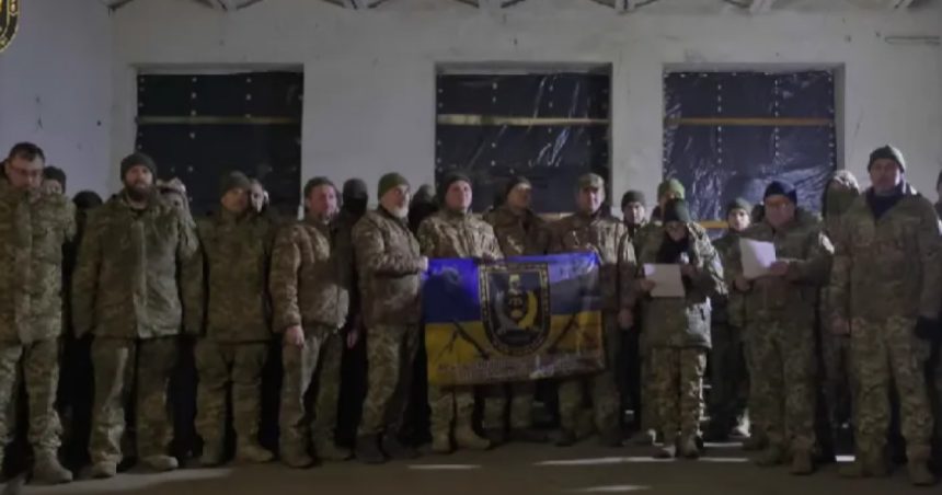 video revolta in armata ucraineana soldatii unui batalion denunta o amenintare directa si ii cer ajutorul generalului sirski 678d623c54baa