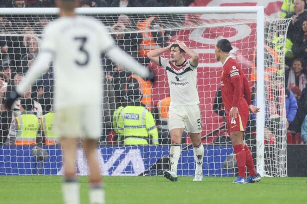 video ruben amorim a reactionat dupa ce harry maguire a ratat o ocazie uriasa in liverpool manchester united 2 2 677ae5d3baf5a