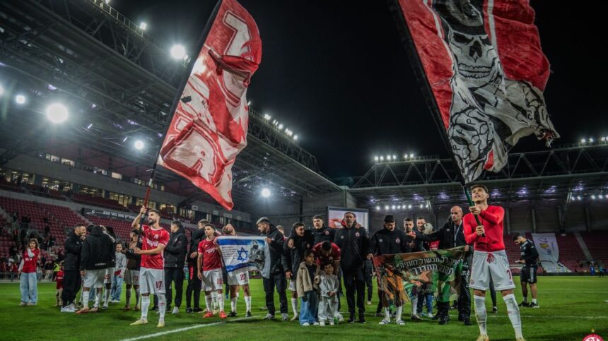 Tricolorul-armă secretă! Cine este românul care a jucat pe 1 ianuarie în derby-ul campionatului și se află pe primul loc 1 video tricolorul arma secreta cine este romanul care a jucat chiar pe 1 ianuarie in derby ul campionatului si se afla pe primul loc 6776ae903b557