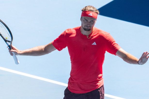 video va rog oameni buni alexander zverev a reactionat intr un mod surprinzator la calificarea in finala australian open 2025 67935b359140a