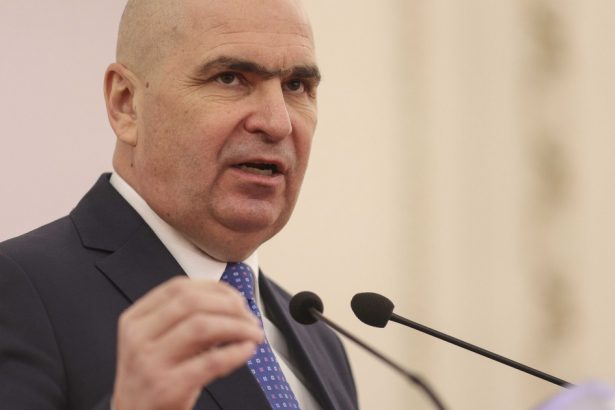 videofoto ilie bolojan a anuntat taieri de cheltuieli la senat 178 de posturi eliminate flota auto redusa si regulament nou de functionare 6790d3cd9ac63