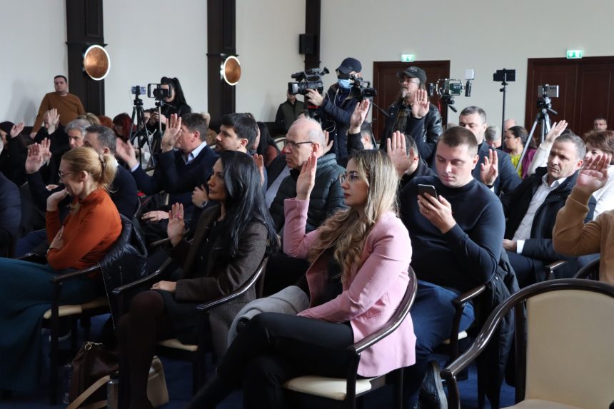 Vot în ședință: Consiliul Județean Constanța angajează o nouă firmă de avocați. Instituția este implicată în peste 200 de litigii. 1 vot in sedinta consiliul judetean constanta angajeaza firma noua de avocati institutia este implicata in peste 200 de litigii 679b7059d26a9