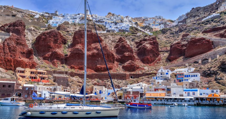 Vulcanul de pe insula grecească Santorini manifestă semne de activitate. Ce spun experții despre riscurile asociate 1 vulcanul de pe insula greceasca santorini da semne de trezire ce spun expertii despre riscuri 679d308dd3bf3