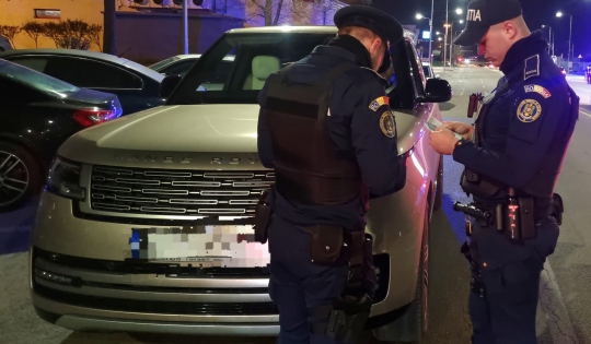 zeci de amenzi aplicate de politistii rutieri la navodari in ultimele 24 de ore 677a94b62f448