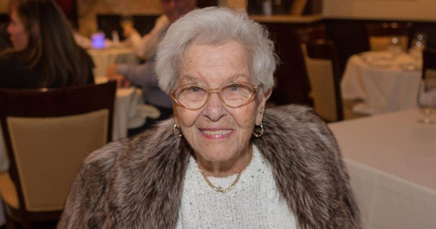 A murit cea mai în vârstă supraviețuitoare a Holocaustului, Rose Girone, la 113 ani. 1 a murit cea mai in varsta supravietuitoare a holocaustului rose girone avea 113 ani 67c17cc8cad71