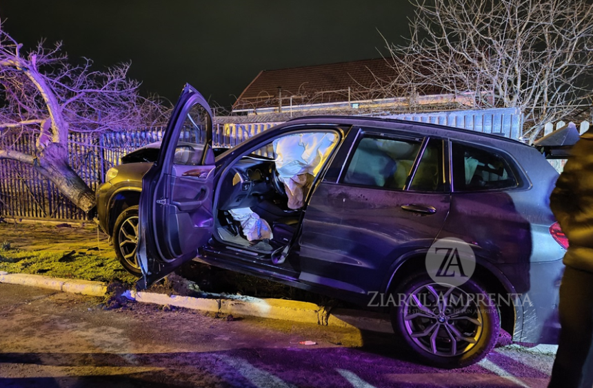 accident rutier in localitatea tariverde doua autoturisme s au ciocnit 67a8f3afea28a