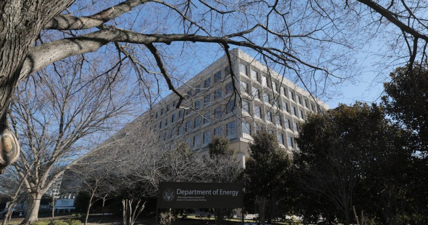 Administrația Trump depune eforturi pentru a reangaja angajații din domeniul securității nucleare concediați recent 1 administratia trump se chinuie sa reangajeze oamenii din domeniul securitatii nucleare pe care i a concediat acum cateva zile 67b1873e081be