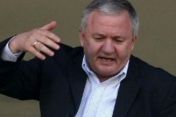 adrian porumboiu nu l a menajat pe kyros vassaras dupa explicatia fazei controversate din fcsb dinamo 67bdae79897d9