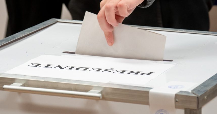 alegeri prezidentiale 2025 peste 2 000 de romani din strainatate inscrisi pana acum pentru votul prin corespondenta 67a7882091e47