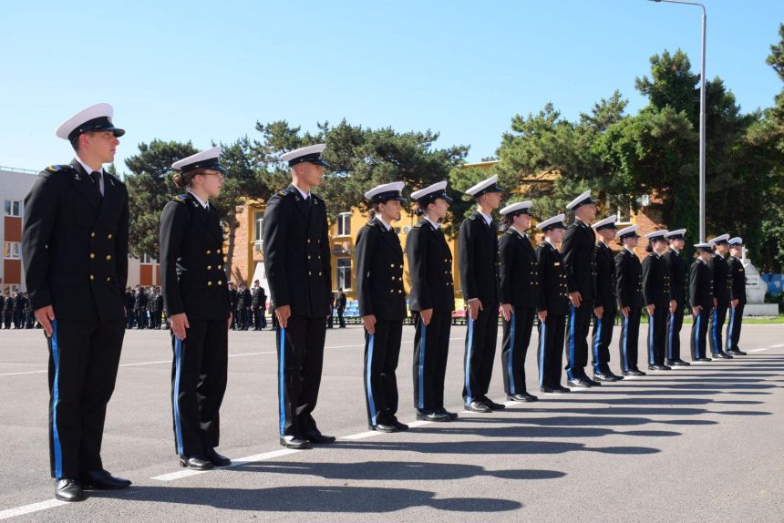 Alertă sanitară la Colegiul Național Militar Alexandru Ioan Cuza! Cinci cazuri confirmate de tuberculoză în rândul elevilor 1 alerta sanitara la colegiul national militar alexandru ioan cuza cinci cazuri de tuberculoza confirmate in randul elevilor 67bee8e267116