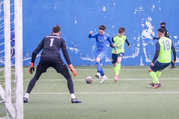 amical cu 7 goluri intre cs medgidia si juniorii sub 17 ani de la farul 67b234250e37c