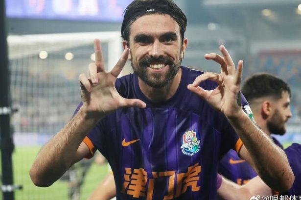 andrea compagno are coreea de sud la picioare fostul atacant al fcsb in sferturile ligii campionilor asiei 2 67b759c315858
