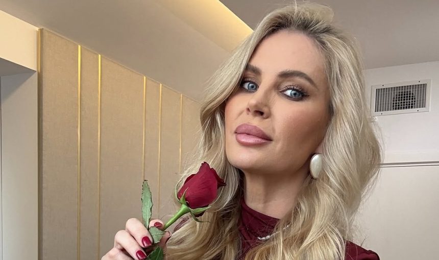 andreea banica mesaj pentru fanii care ii critica tinutele dupa ce a lansat o noua melodie nu voi lasa pe nimeni sa exclusiv 67b89c3dd9aba
