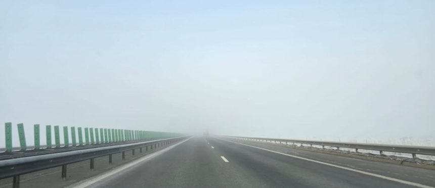 atentie soferi ceata densa pe a2 si alte drumuri din sudul tarii cu vizibilitate sub 100 de metri 67bd5f3c2d7b5