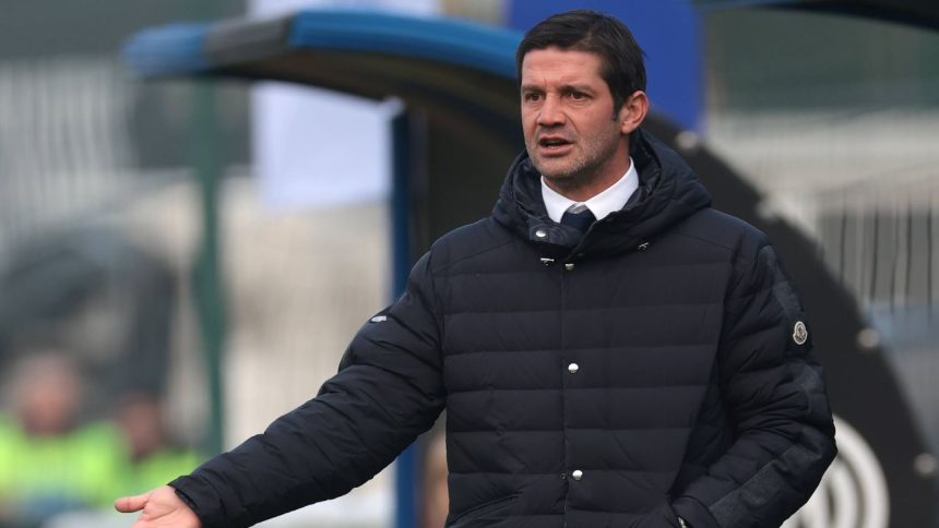 Avertismentul italienilor pentru Cristi Chivu după semnarea contractului cu Parma: ”Va trebui să dovedească asta!” 1 avertismentul italienilor pentru cristi chivu dupa ce antrenorul roman a semnat cu parma va trebui sa dovedeasca asta 67b43f2cc4170