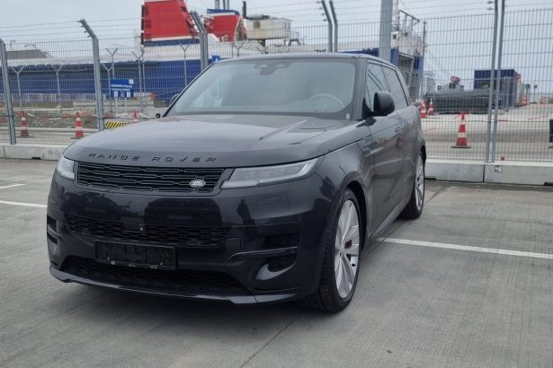 bolid de lux de cautat de autoritatile germane interceptat in portul constanta inainte sa fie exportat in turcia 67c184daba8d8