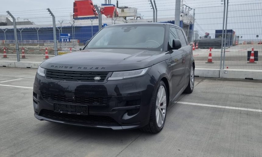 Bolid de lux căutat de autoritățile germane interceptat în Portul Constanța înainte de exportul în Turcia. 1 bolid de lux de cautat de autoritatile germane interceptat in portul constanta inainte sa fie exportat in turcia 67c184daba8d8